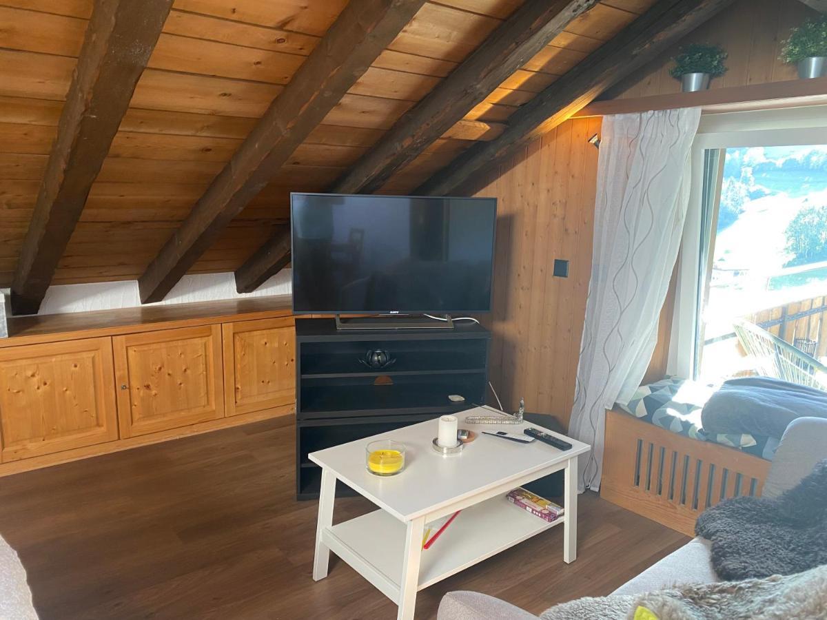 Dachwohnung In Der Mitte Von Laax-Dorf מראה חיצוני תמונה